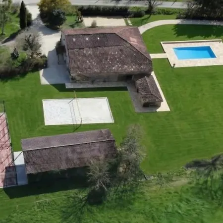 Holiday home Housepark House 45 Guests Padel 2 Pools In&out Pyrenees Views Seailles